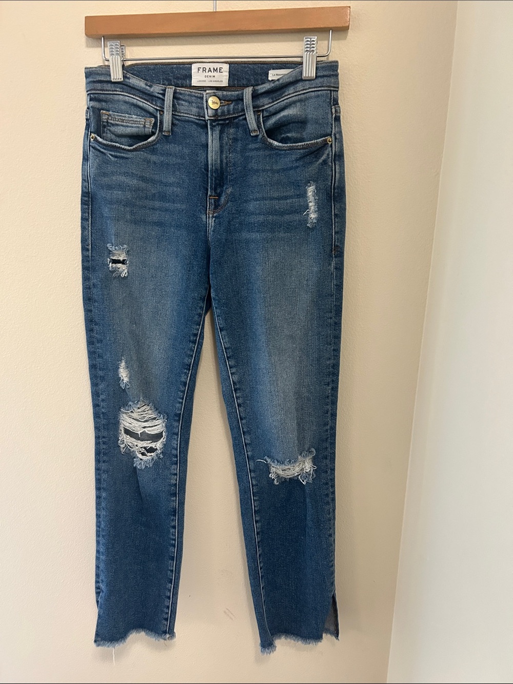 Frame Denim le Nouveau straight with hem side slit - Picture 1 of 7